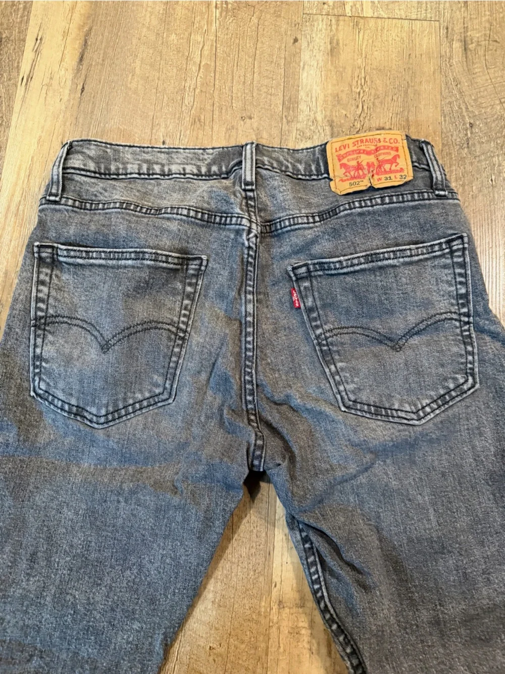 Levi's Slim Straight Men's Jeans - Washed Grey